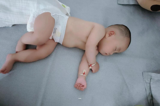 黔东怀孕肚子撑的难受